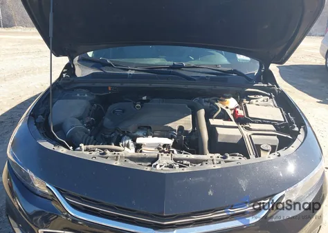 2018 Chevrolet Malibu Lt z USA, uszkodzony, nr VIN 1G1ZD5ST0JF221296